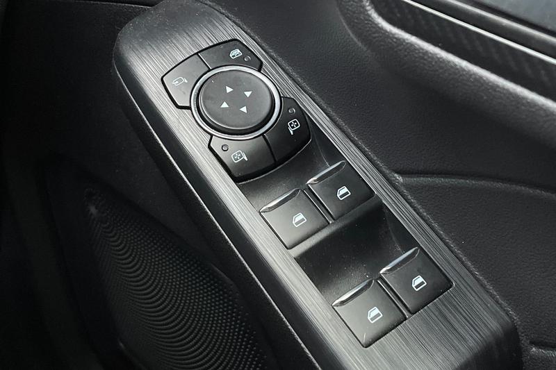 Used Ford Kuga 2025 for sale - 77042455: Photo 16