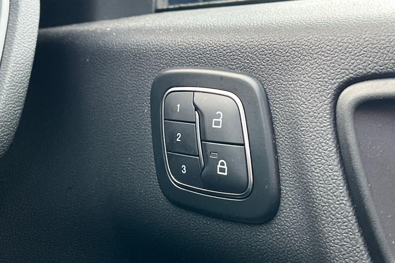 Used Ford Kuga 2025 for sale - 77042455: Photo 37