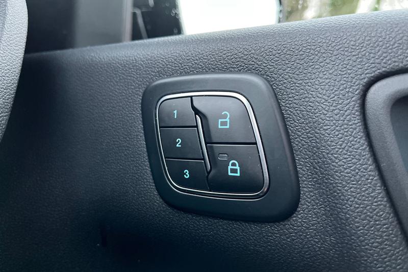 Used Ford Kuga 2025 for sale - 77211114: Photo 38