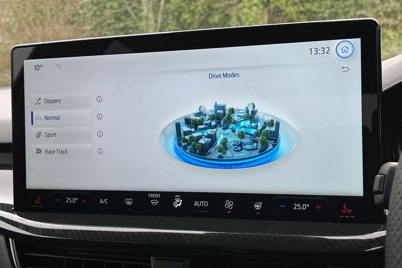 Used Ford Focus 2024 for sale - 77989106: Photo 29