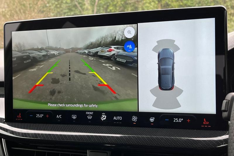 Used Ford Focus 2024 for sale - 77989106: Photo 30