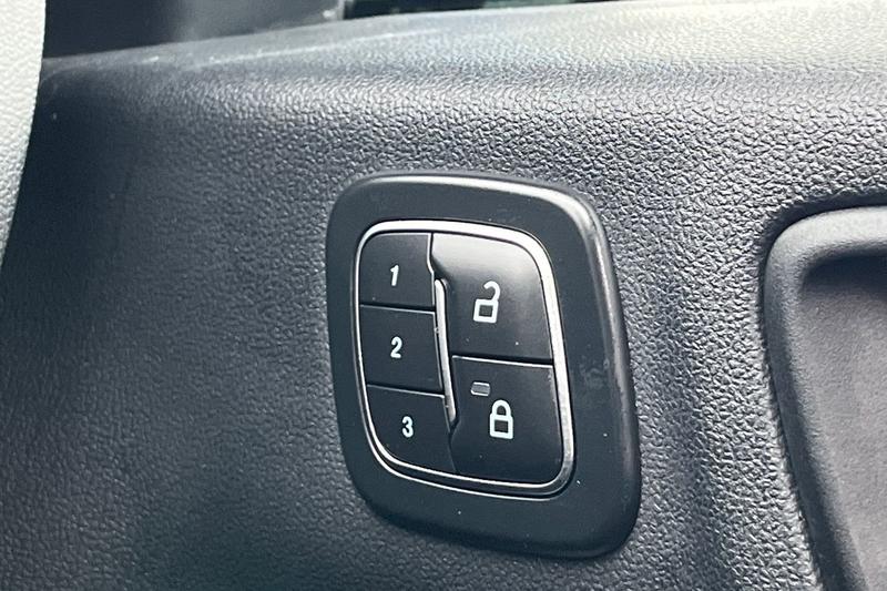 Used Ford Kuga 2024 for sale - 76586445: Photo 37