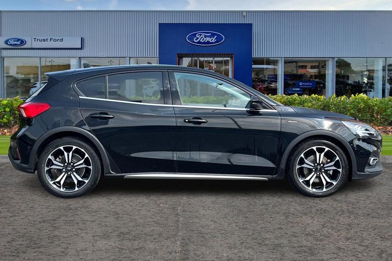 Used Ford Focus 2020 for sale - 76114560: Photo 3
