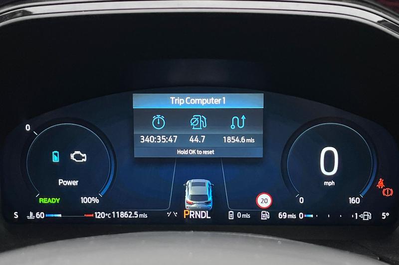 Used Ford Kuga 2025 for sale - 77211115: Photo 13