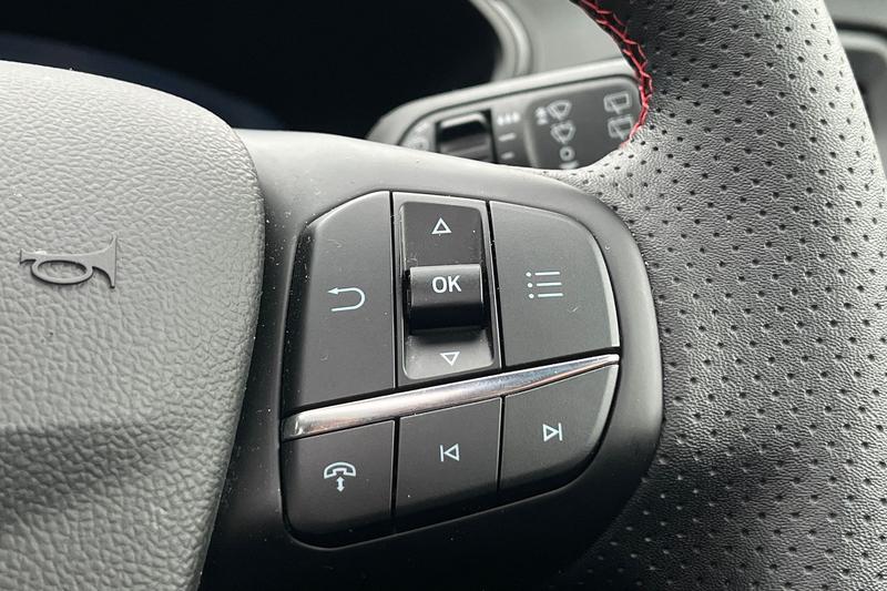 Used Ford Kuga 2025 for sale - 77211115: Photo 36