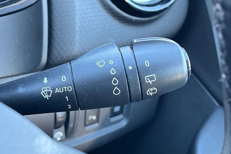 Used Renault Clio 2017 for sale - 76631385: Photo 15