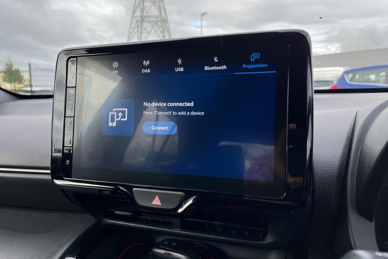 Used Toyota Yaris Cross 2023 for sale - 76394068: Photo 25