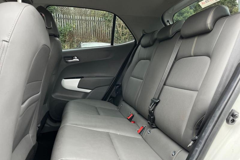 Used Kia Picanto 2019 for sale - 76722842: Photo 20