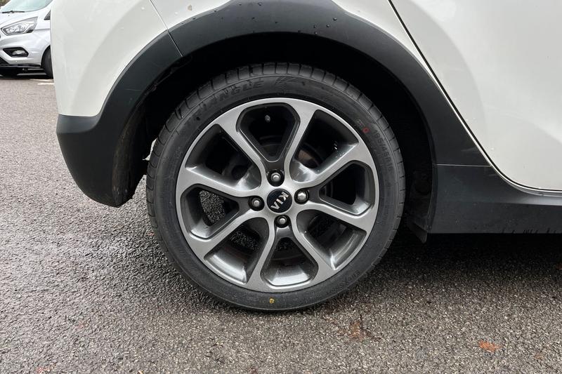 Used Kia Picanto 2019 for sale - 76722842: Photo 8