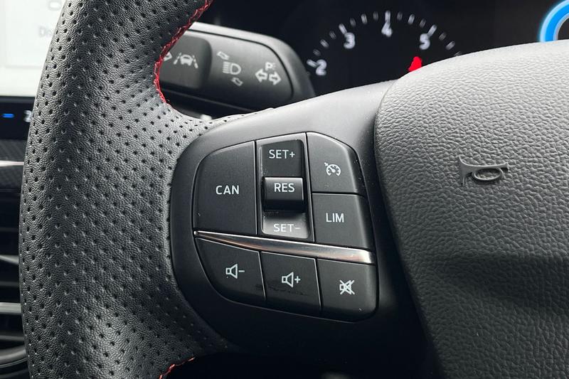 Used Ford Focus 2023 for sale - 77532644: Photo 35