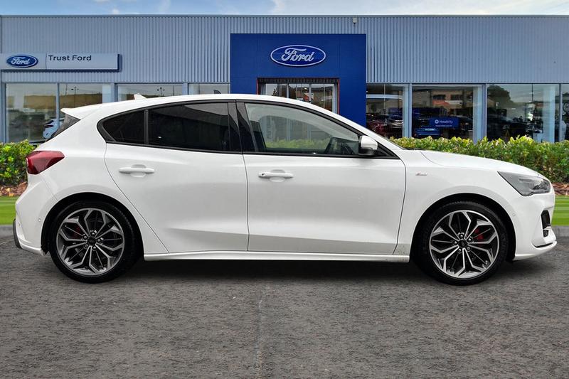 Used Ford Focus 2025 for sale - 76565044: Photo 3