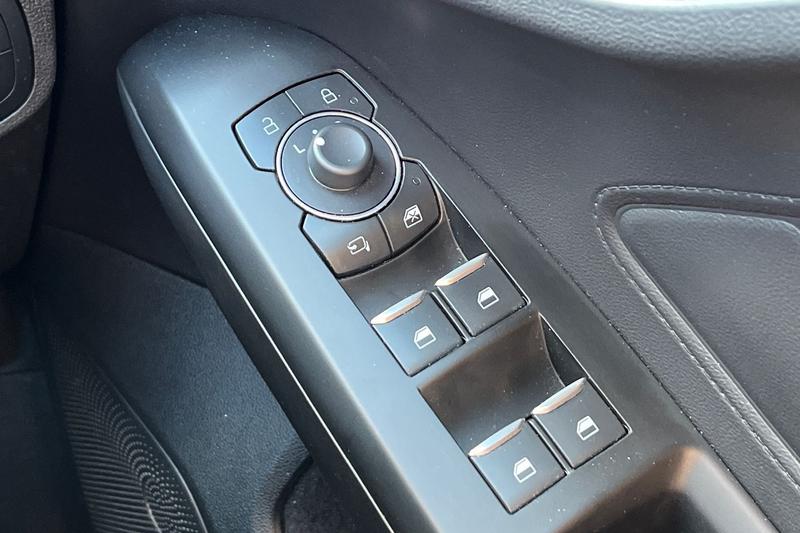 Used Ford Focus 2023 for sale - 78148462: Photo 16