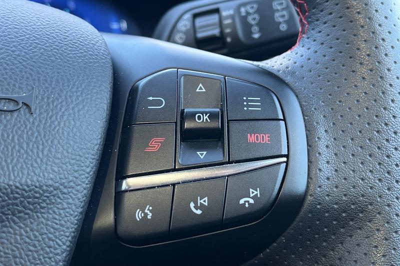 Used Ford Focus 2023 for sale - 78148462: Photo 40