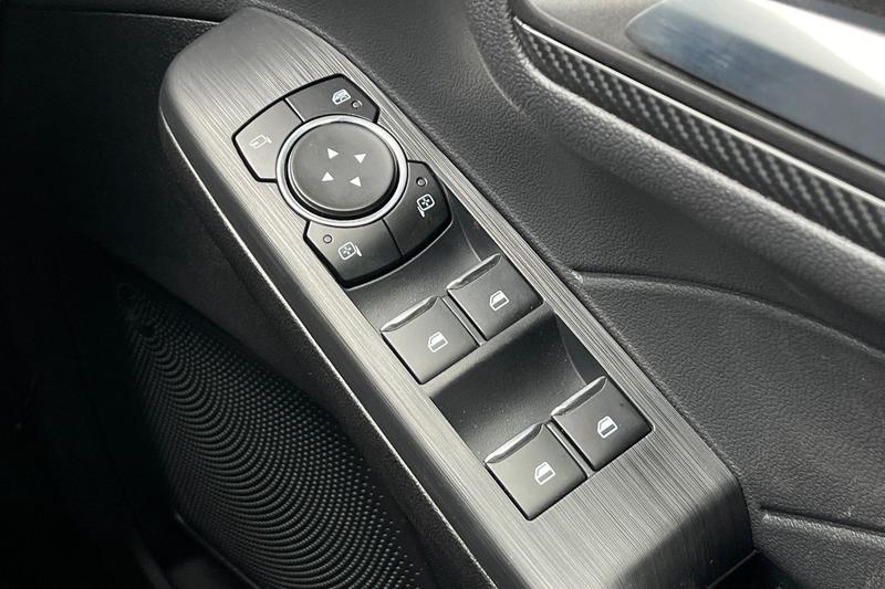 Used Ford Kuga for sale - 78102388: Photo 16