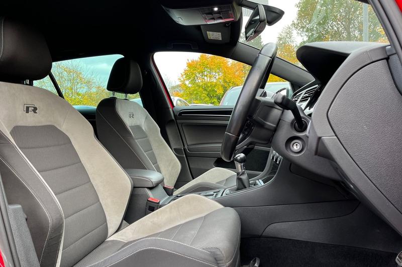 Used Volkswagen Golf 2015 for sale - 76394218: Photo 17