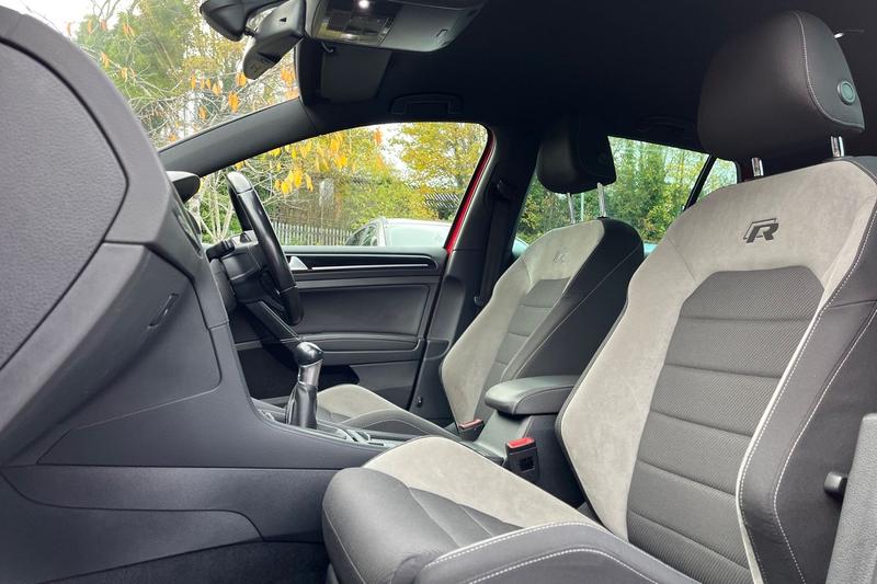 Used Volkswagen Golf 2015 for sale - 76394218: Photo 19