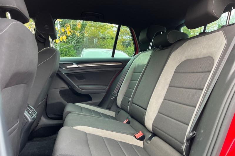 Used Volkswagen Golf 2015 for sale - 76394218: Photo 20