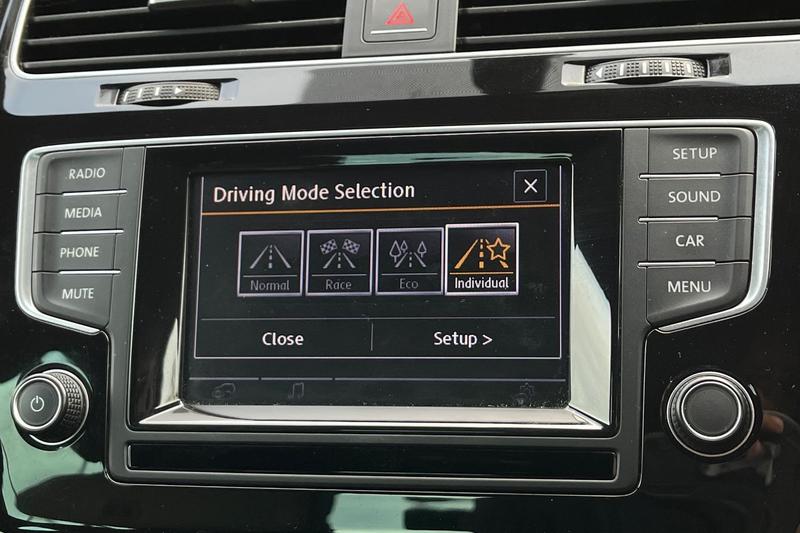 Used Volkswagen Golf 2015 for sale - 76394218: Photo 26