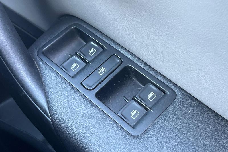 Used Volkswagen Polo 2016 for sale - 77941443: Photo 16