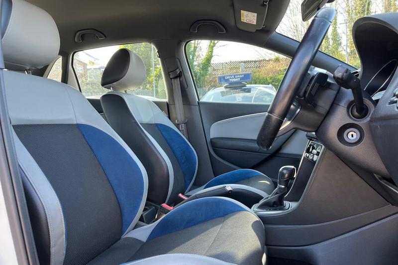 Used Volkswagen Polo 2016 for sale - 77941443: Photo 17