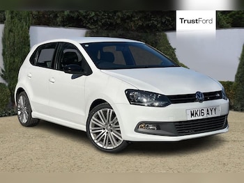 Used Volkswagen Polo 2016 for sale - 77941443: Photo