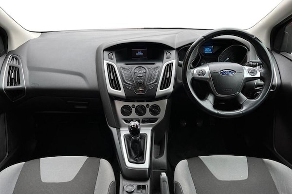 Used Ford Focus 2013 for sale - 76261077: Photo 10