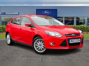 2013 - 1.0 EcoBoost Zetec 5dr BLUETOOTH CONNECTIVITY, REAR PARKING AID, GENUINE LO