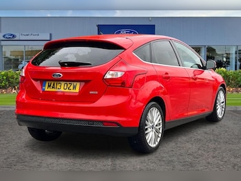 Used Ford Focus 2013 for sale - 76261077: Photo 4