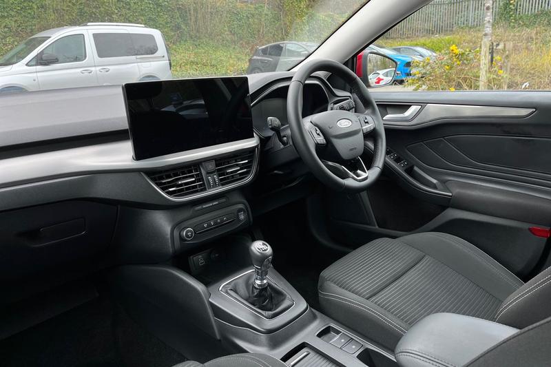 Used Ford Focus 2023 for sale - 77989089: Photo 18