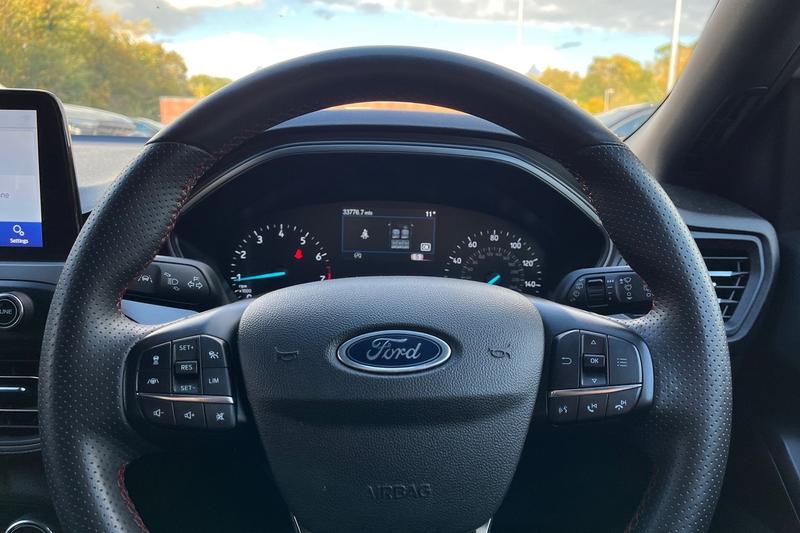 Used Ford Focus 2022 for sale - 76467614: Photo 12