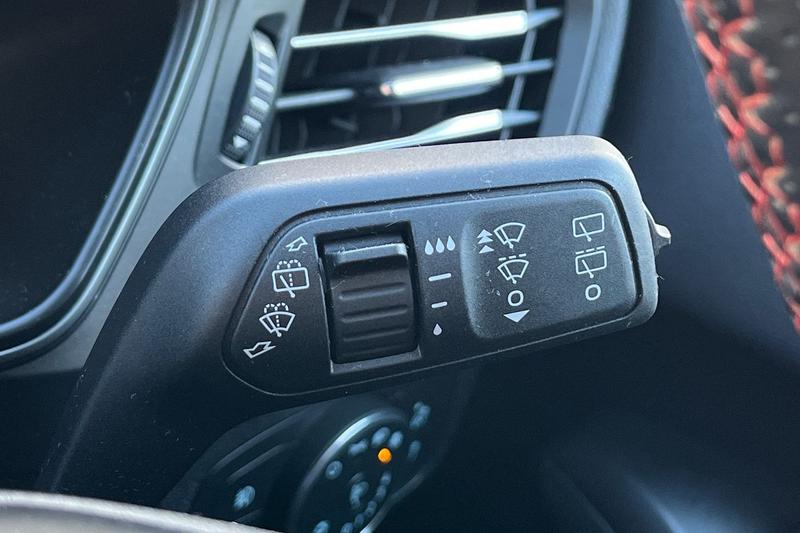 Used Ford Focus 2022 for sale - 76467614: Photo 15