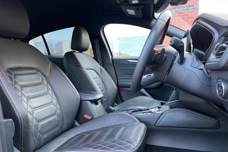 Used Ford Focus 2022 for sale - 76703253: Photo 17