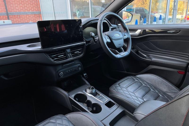 Used Ford Focus 2022 for sale - 76703253: Photo 18