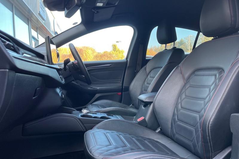 Used Ford Focus 2022 for sale - 76703253: Photo 19