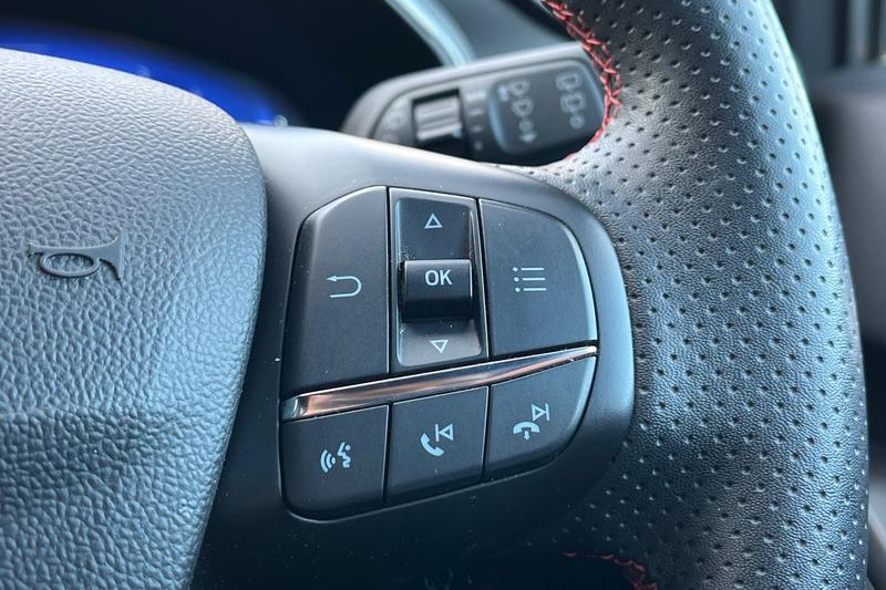 Used Ford Focus 2022 for sale - 76703253: Photo 36