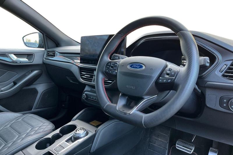 Used Ford Focus 2022 for sale - 76703253: Photo 9