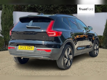 Used Volvo XC40 2025 for sale - 79170246: Photo