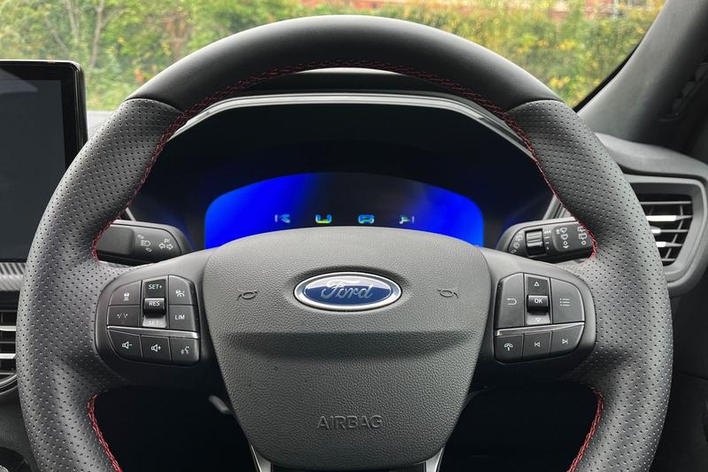 Used Ford Kuga 2025 for sale - 76557417: Photo 12