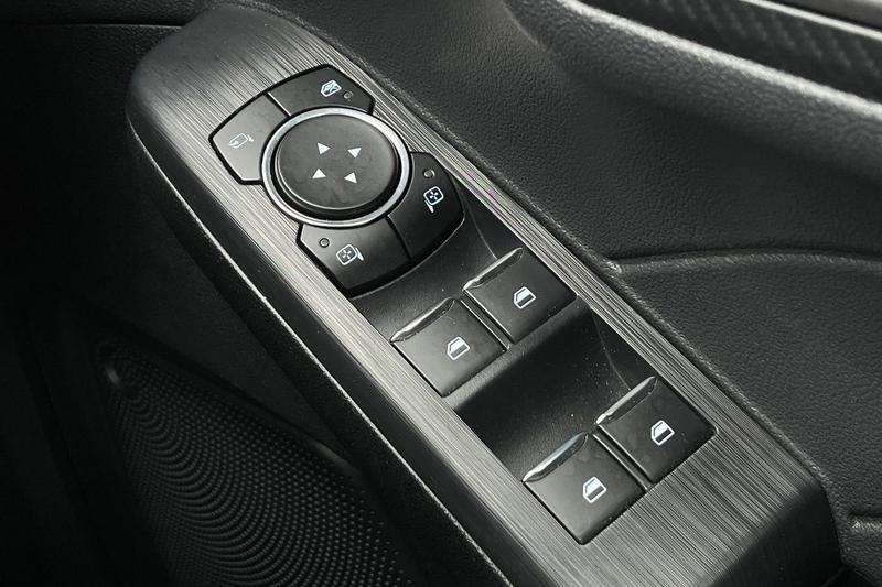 Used Ford Kuga 2025 for sale - 76557417: Photo 16