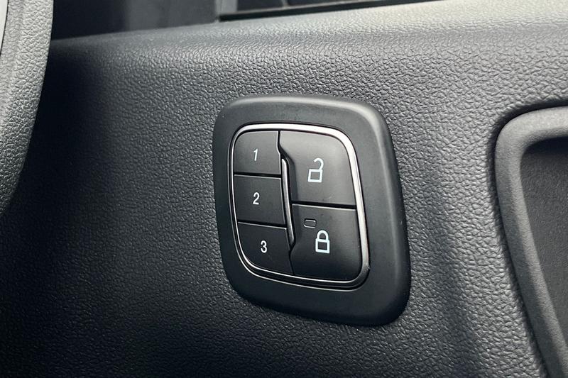 Used Ford Kuga 2025 for sale - 76557417: Photo 36