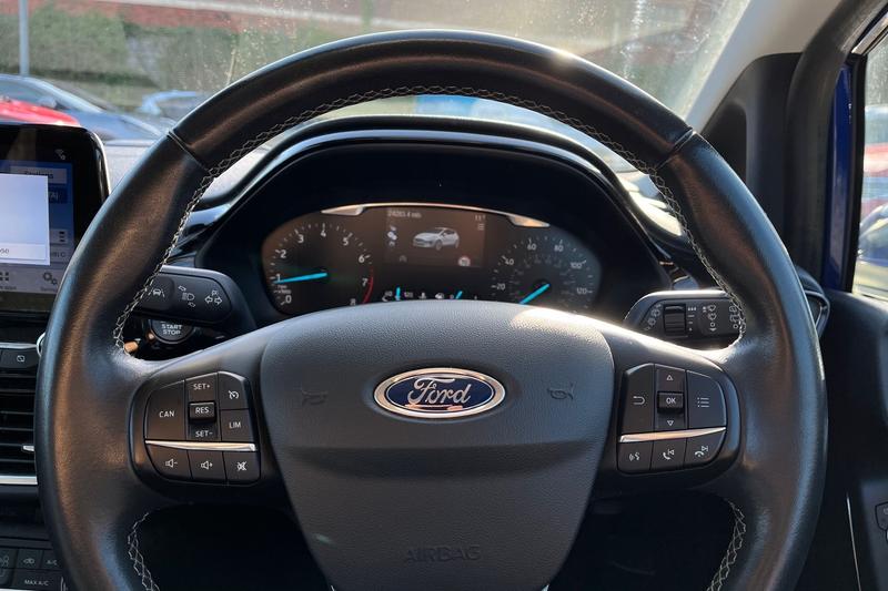 Used Ford Fiesta 2017 for sale - 77733142: Photo 12