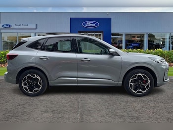 Used Ford Kuga 2024 for sale - 75694598: Photo