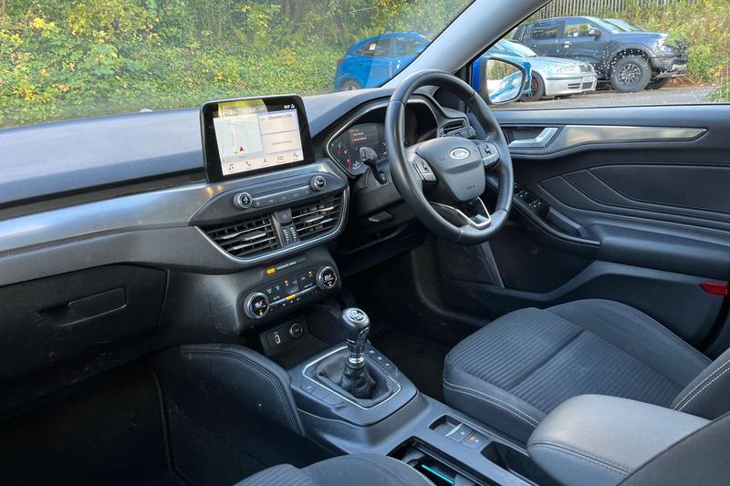 Used Ford Focus 2019 for sale - 76402100: Photo 18