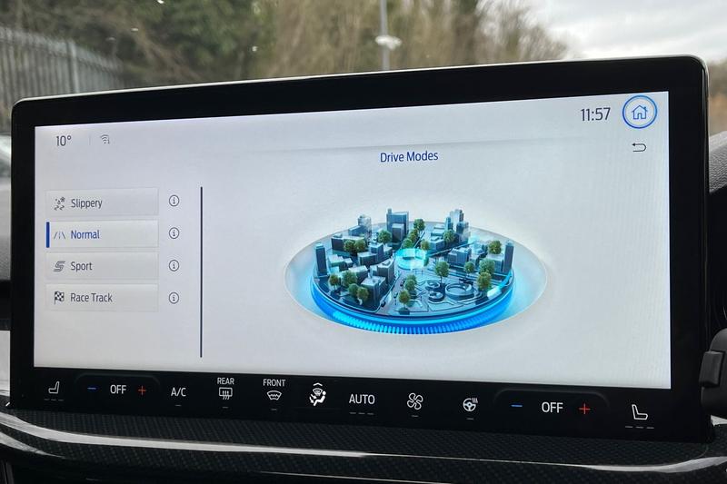 Used Ford Focus 2023 for sale - 77718702: Photo 29