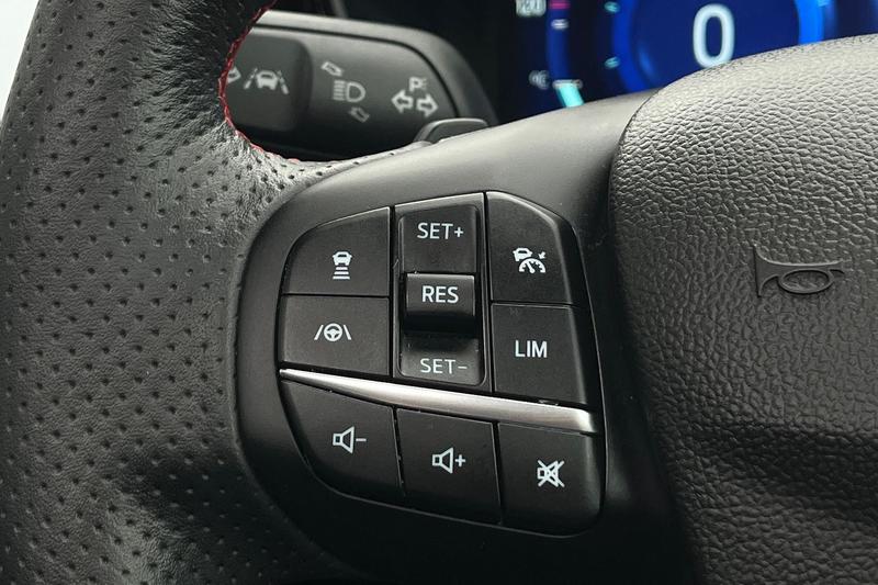 Used Ford Focus 2023 for sale - 77718702: Photo 35