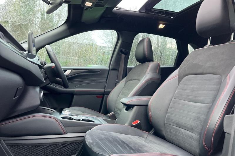 Used Ford Kuga 2022 for sale - 76933576: Photo 19