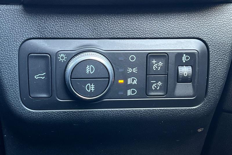 Used Ford Kuga 2021 for sale - 77935006: Photo 35