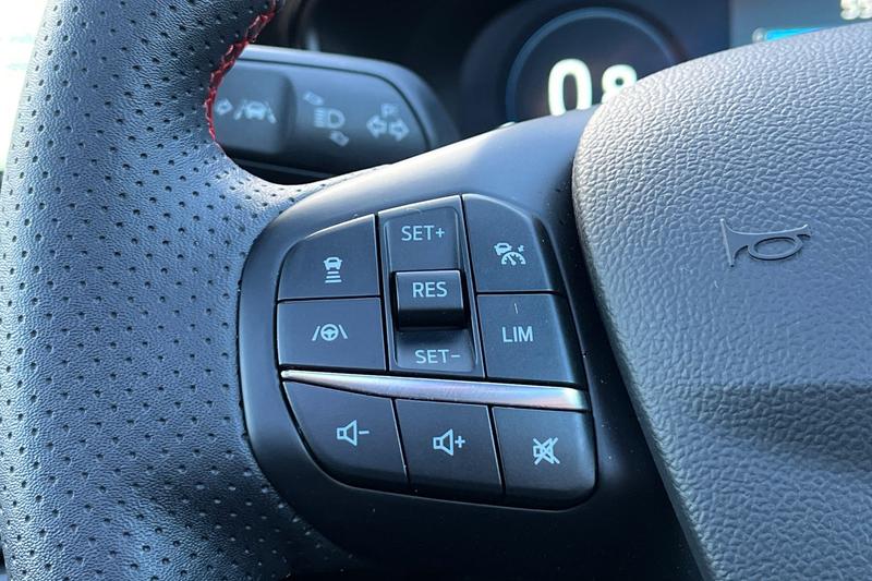 Used Ford Focus 2024 for sale - 77211108: Photo 36