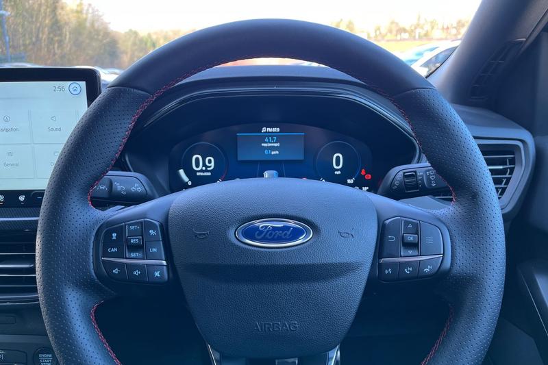 Used Ford Focus 2025 for sale - 77941444: Photo 12