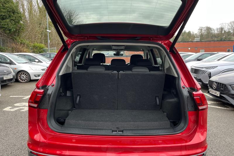 Used Volkswagen Tiguan Allspace 2024 for sale - 77607648: Photo 21